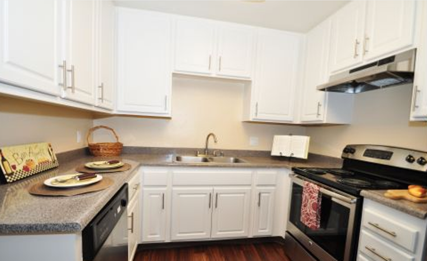 El Norte Villas Apartments 1051 W El Norte Pkwy, Escondido, CA 92026