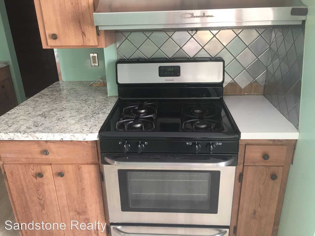 926 W Washington St - Photo 2 of 38