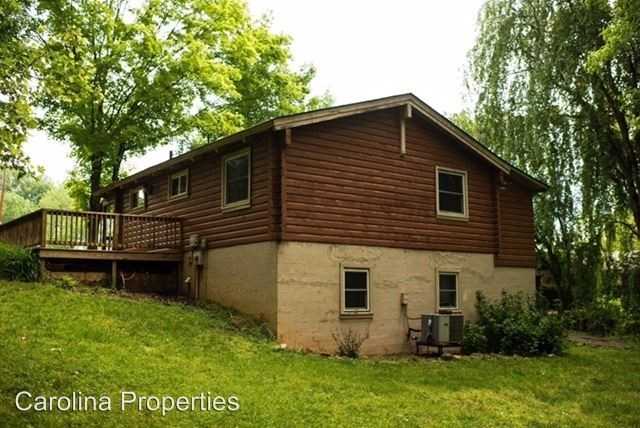 202 Gwyn Hayes St - Photo 3 of 24