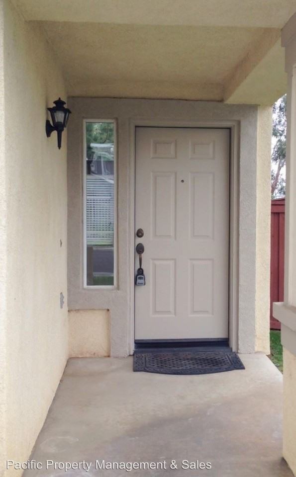 32145 Via Cesario - Photo 2 of 17