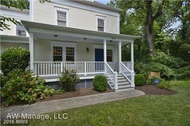 10245 Capitol View Ave - Photo 2 of 30