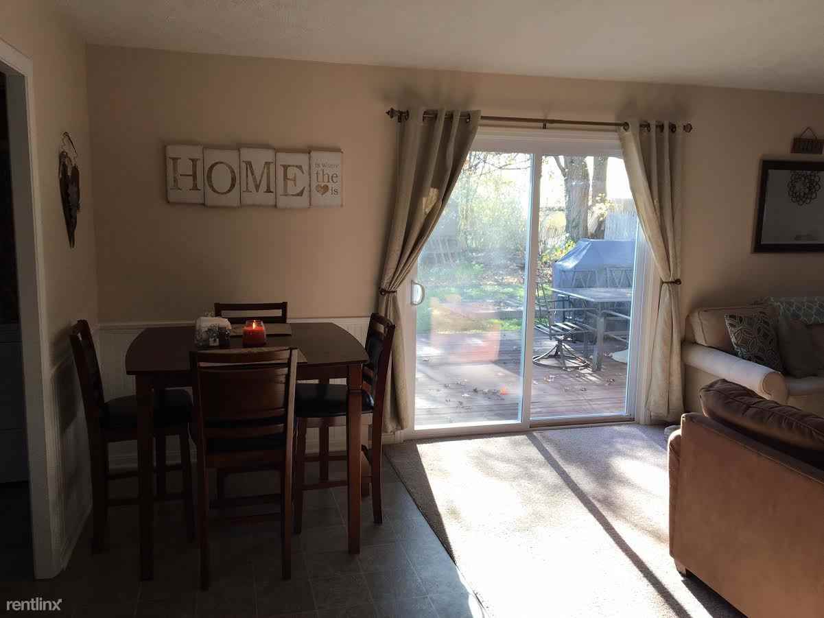 45 Gunnison Ct - Photo 3 of 15