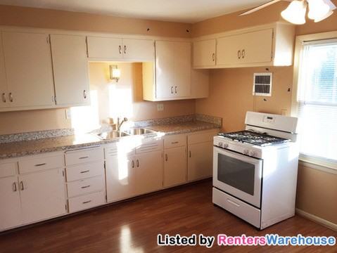 3744 S 90th St - Photo 2 of 17