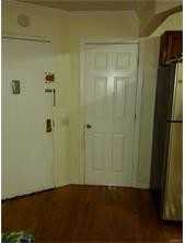 850 Home St #1E - Photo 3 of 14