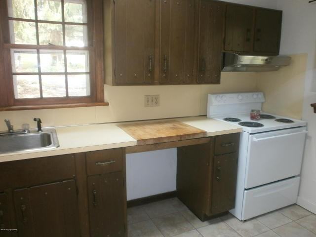 574 Red Rock Rd - Photo 3 of 25