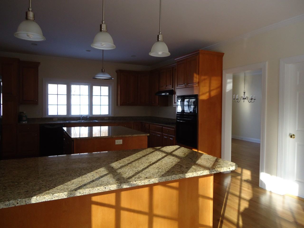 290 Christian Rd - Photo 3 of 26