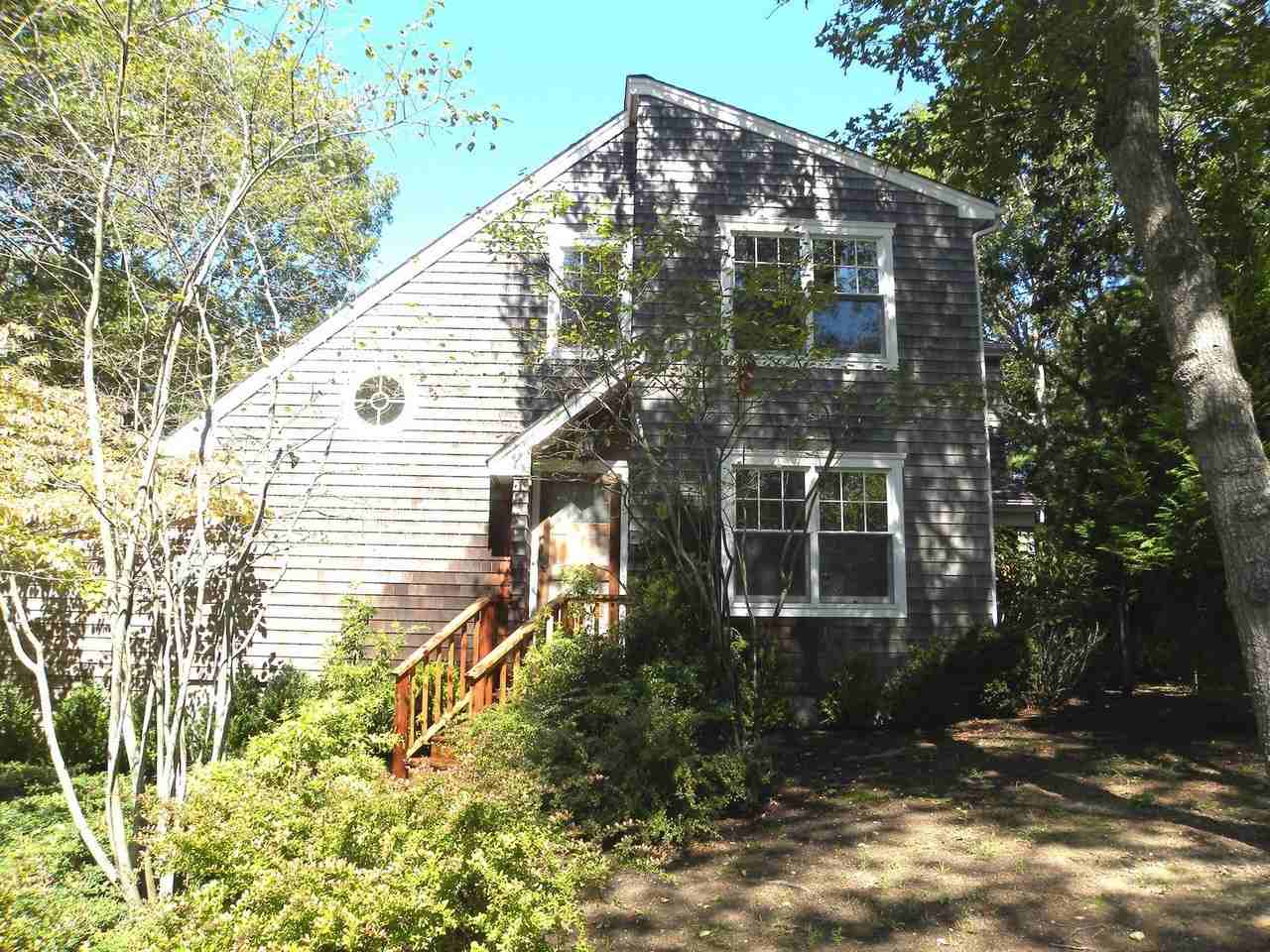 42-70 Settlers Landing Ln