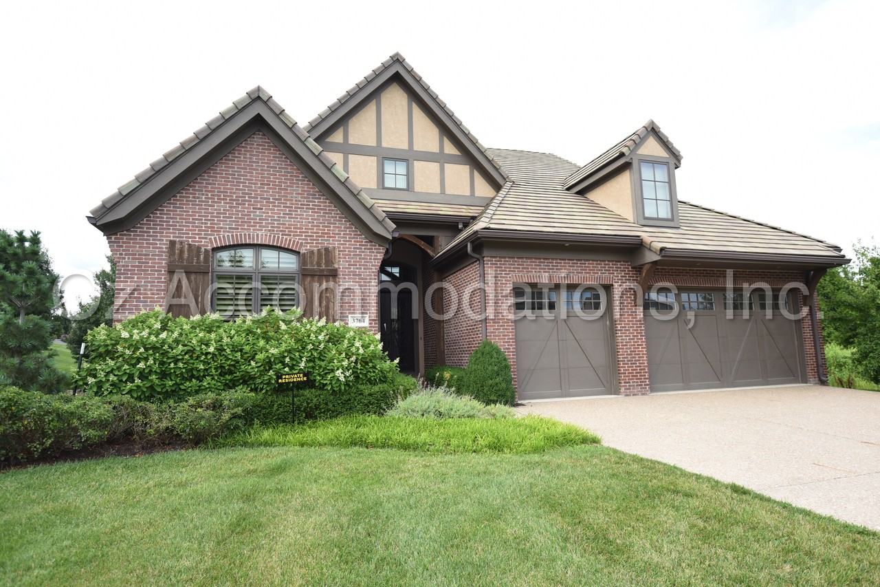 3764 W 105th St - Photo 3 of 50