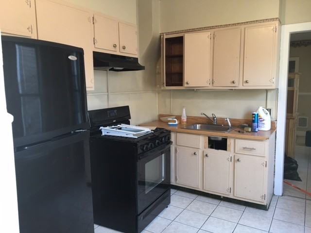 766 Schuylkill Ave - Photo 2 of 12