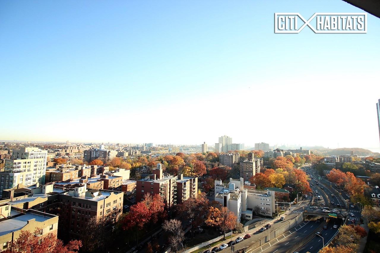 Henry Hudson Pkwy #19T