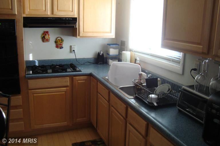 6224 Auth Rd - Photo 3 of 14