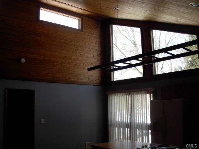 129 Huntingtown Rd - Photo 2 of 13