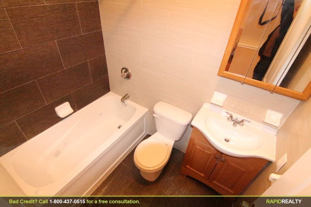 655 Hendrix Street - Photo 3 of 10