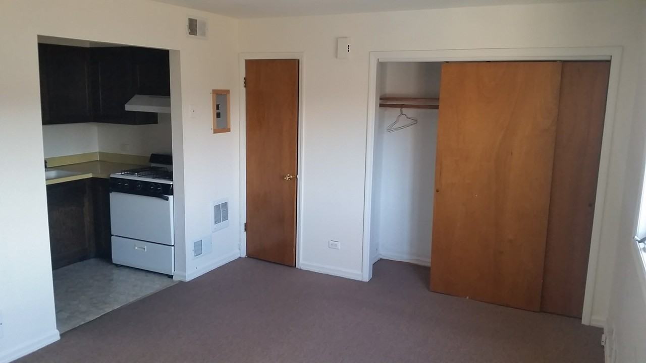 25 Windermere Road - Photo 2 of 7