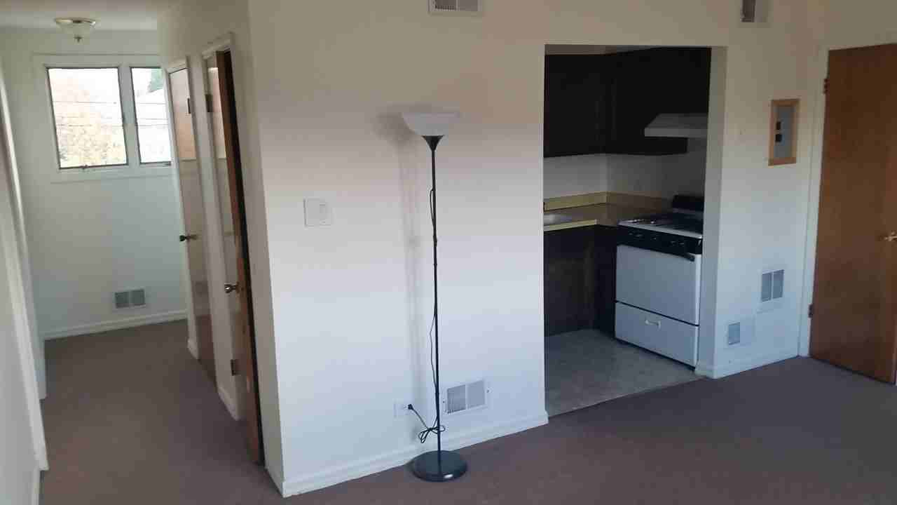 25 Windermere Road - Photo 3 of 7