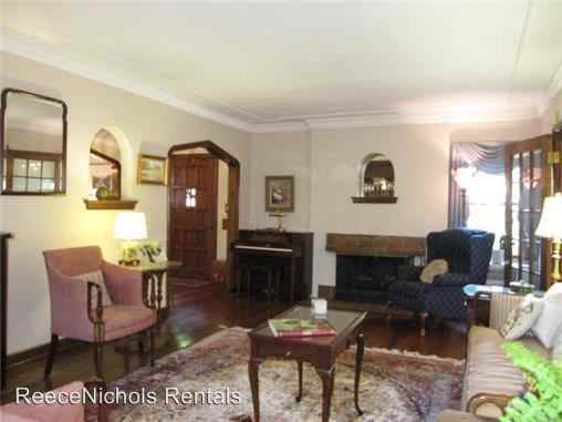 647 Romany Rd - Photo 3 of 25