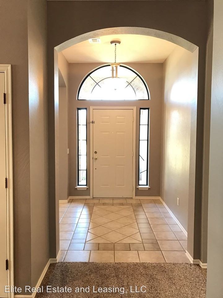 12321 Rockwood Ave - Photo 2 of 30