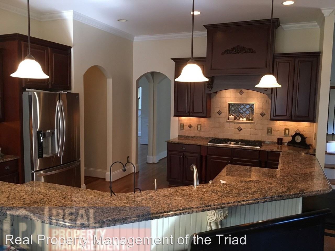 7240 Wyatt Dr - Photo 3 of 25