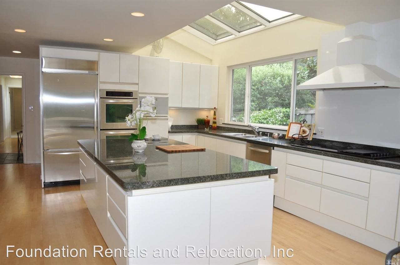 9 W Rd - Photo 2 of 15