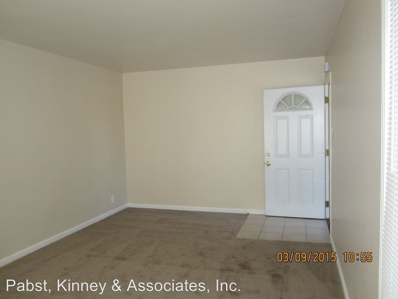 106 W Hill St - Photo 3 of 14