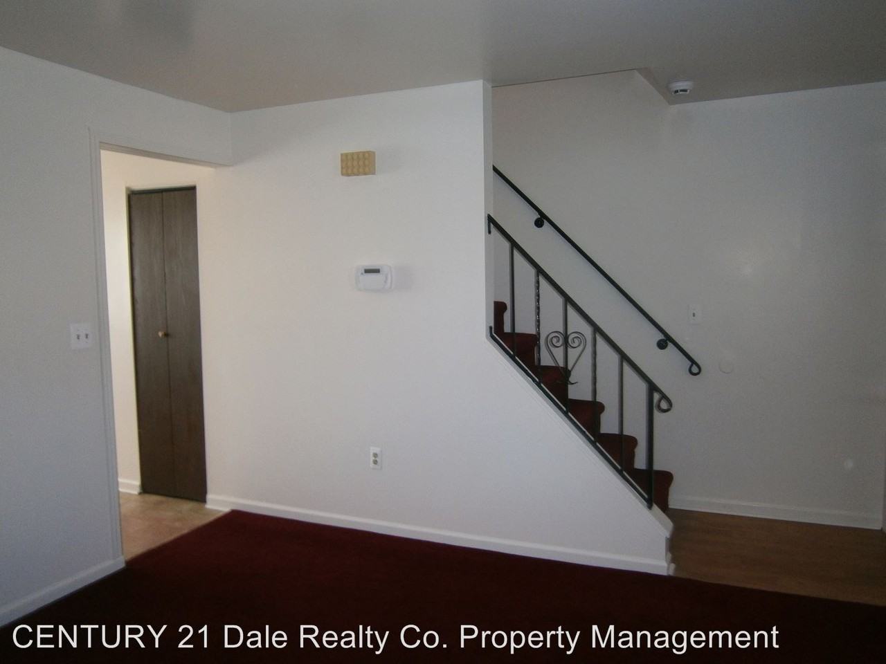 2111 School St - Photo 3 of 9