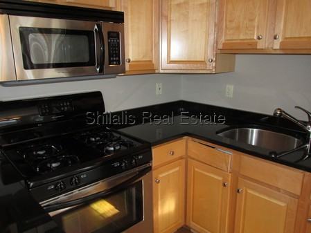 11 Webster St - Photo 2 of 27