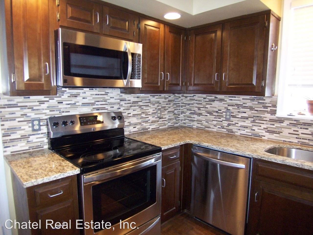 601 Wilkes St #301 - Photo 2 of 15