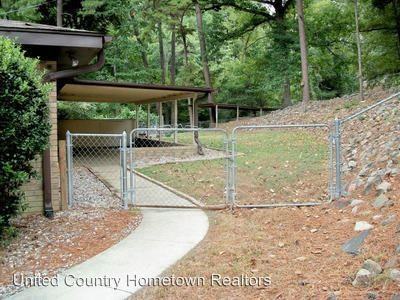 2316 Elaine St - Photo 3 of 22