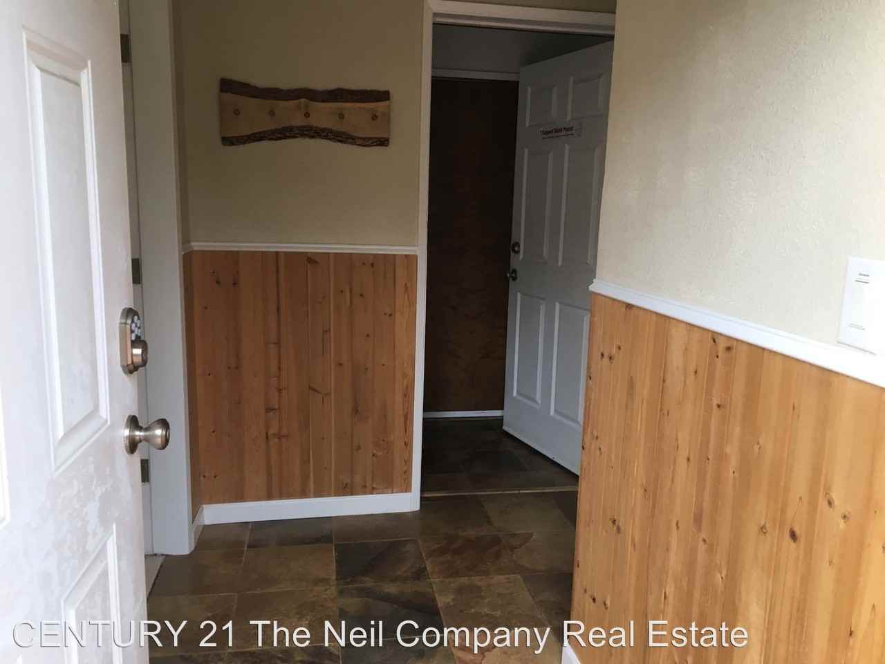 428 Woodruff Rd - Photo 2 of 8