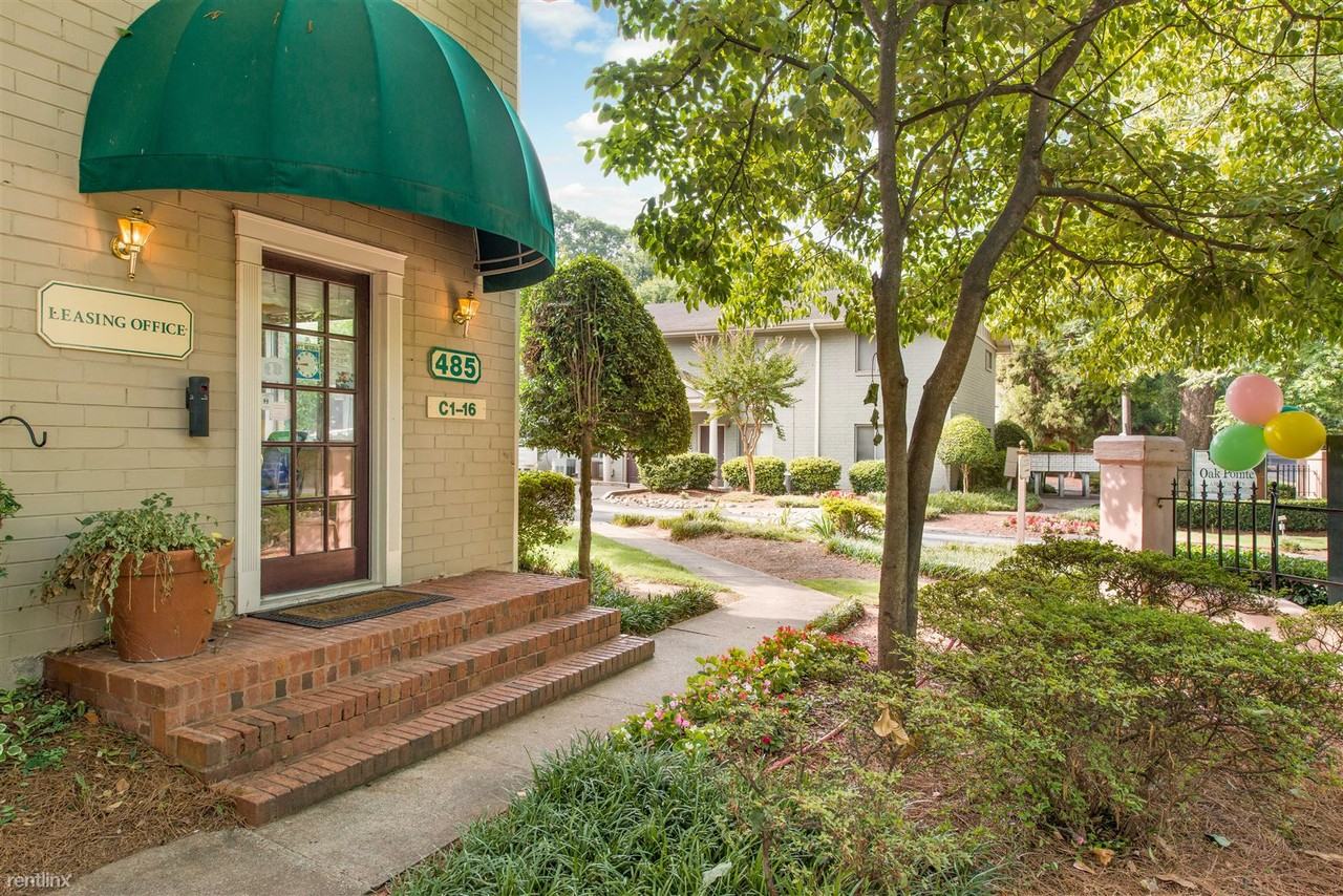 Oak Pointe Apartment - Photo 2 of 3