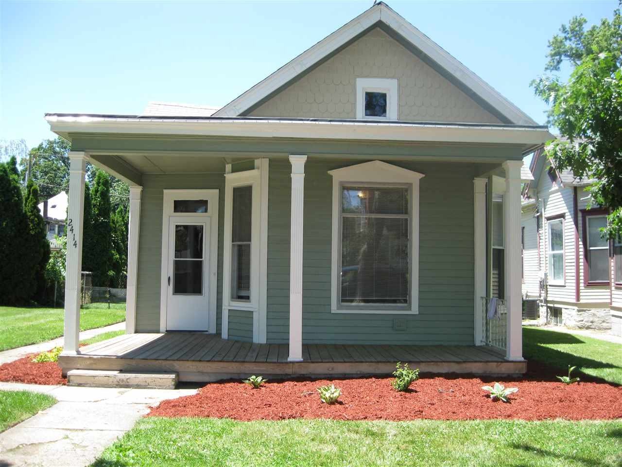 2414 Harrison St - Photo 2 of 12