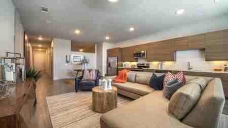 3030 Elizabeth St #B4 - Photo 3 of 7