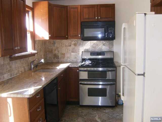 69 Sperling Rd - Photo 3 of 17