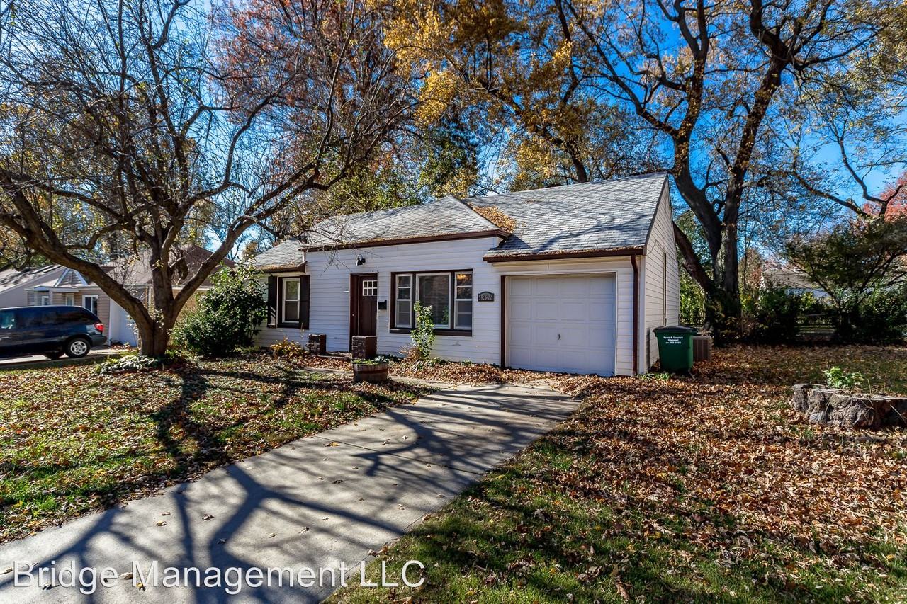 4826 Mission Rd - Photo 2 of 21