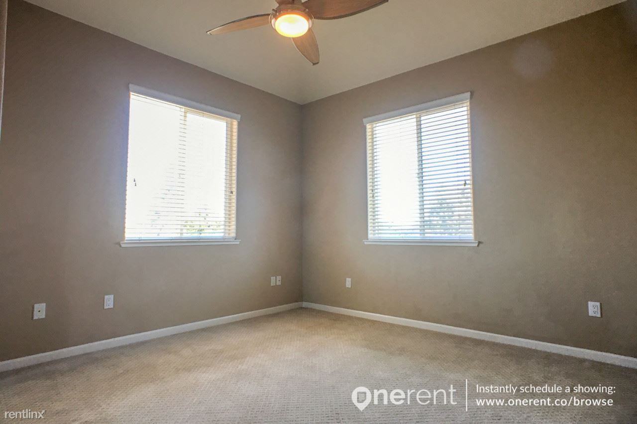 2330 University Ave #330