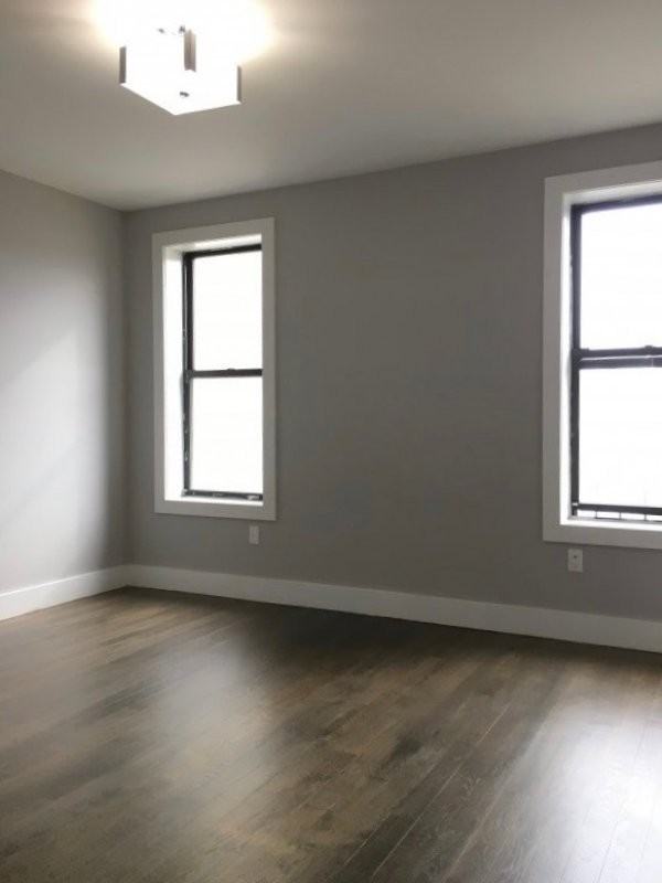 3054 Godwin Terrace #25