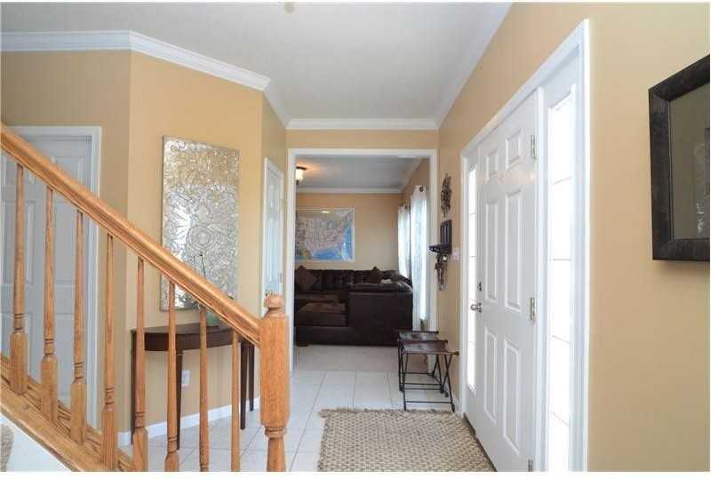 114 Dupont Dr - Photo 2 of 25