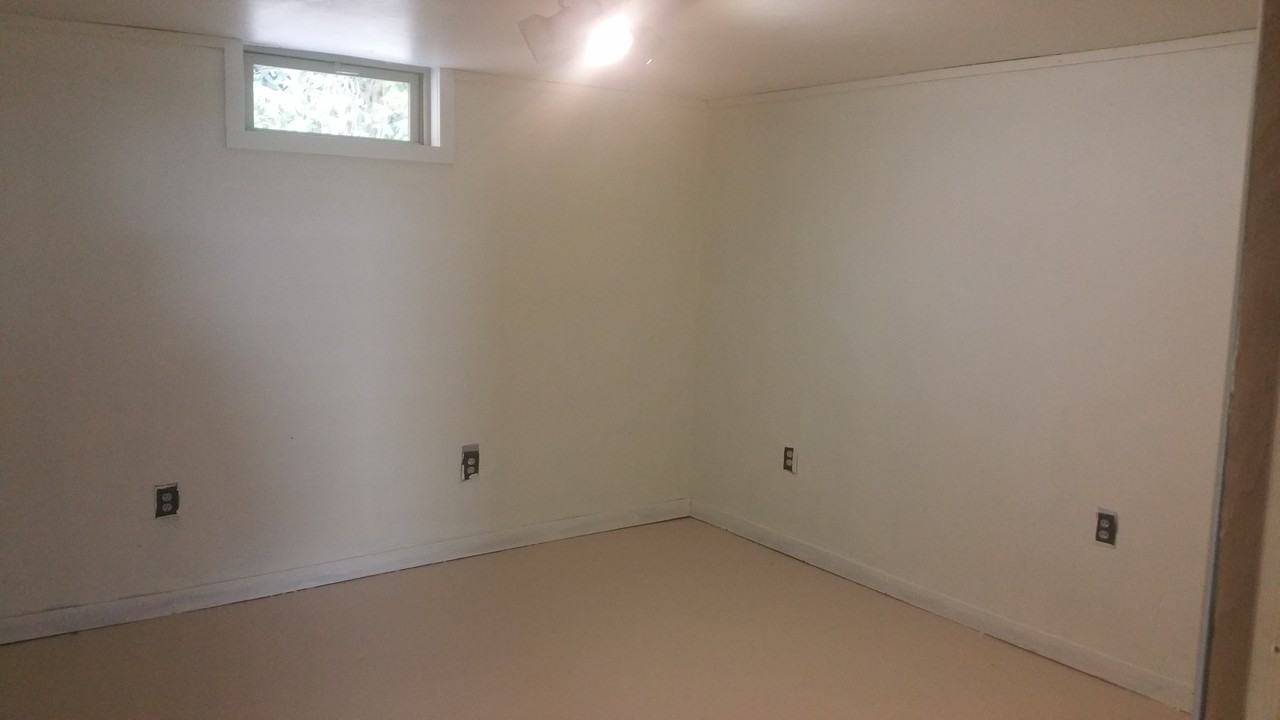 922 North Jenison Avenue - Photo 2 of 13