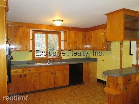 198-54 Jennings Rd - Photo 3 of 8