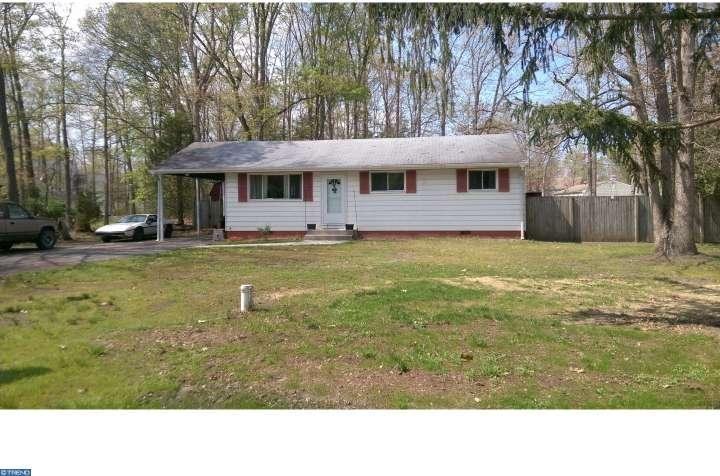 34 Laurel Ave - Photo 2 of 12