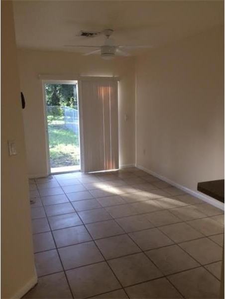 11140 NE 13th Ave - Photo 3 of 9