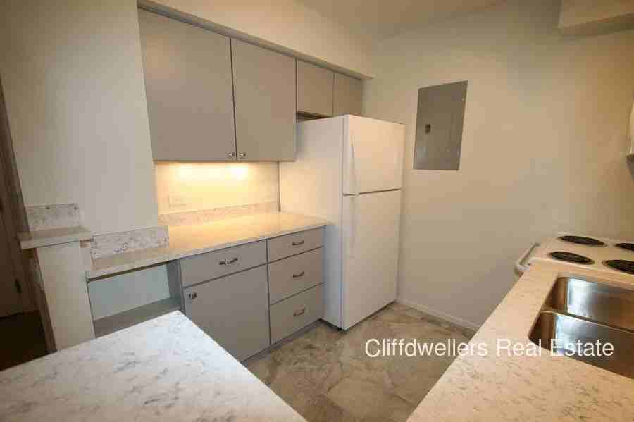 1020 15th St #13k - Photo 3 of 14