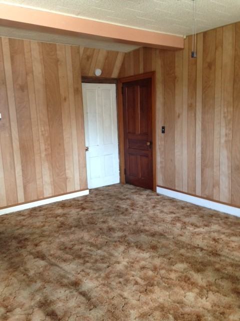 37 E Main St - Photo 3 of 9