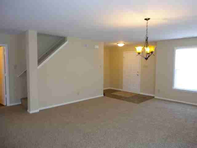 8243 Retreat Ln - Photo 2 of 12