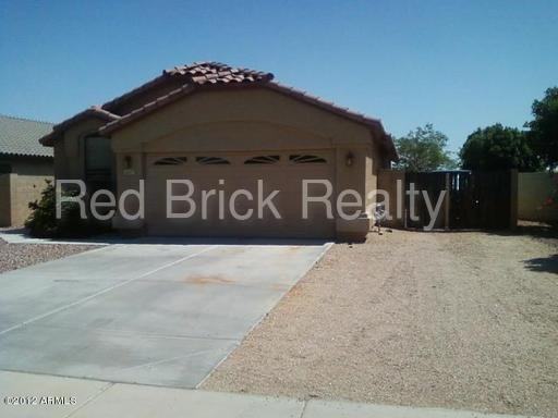 10217 W Jessie Ln - Photo 2 of 17