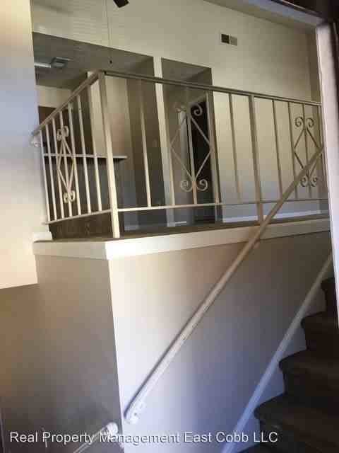 1220 NATCHEZ TRACE SW - Photo 2 of 14