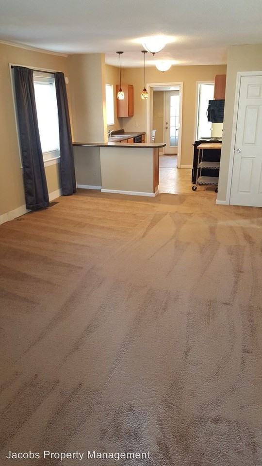 608 Paris Ct - Photo 2 of 13