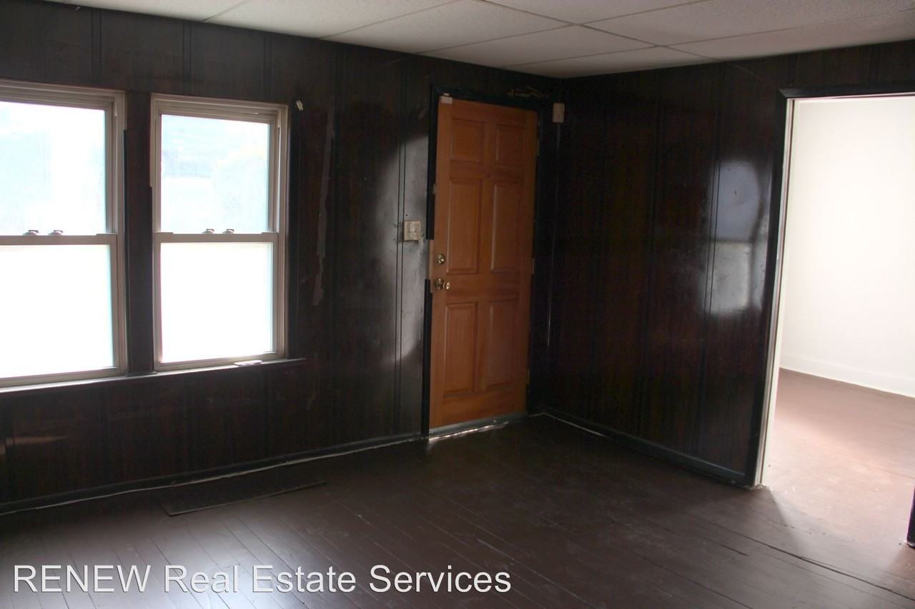 2814 Georgia Ave - Photo 2 of 31