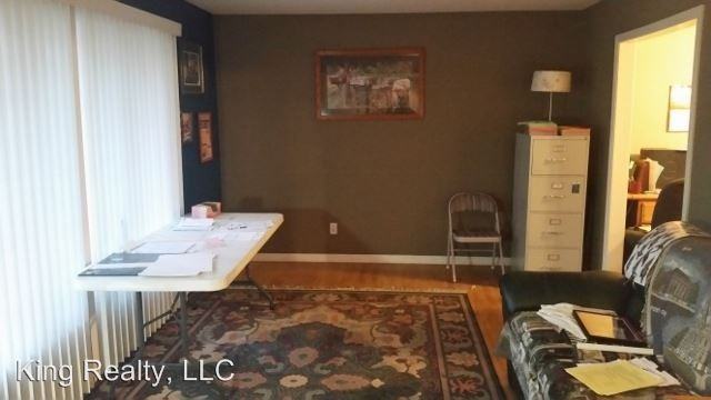 10504 E 94 St - Photo 2 of 13