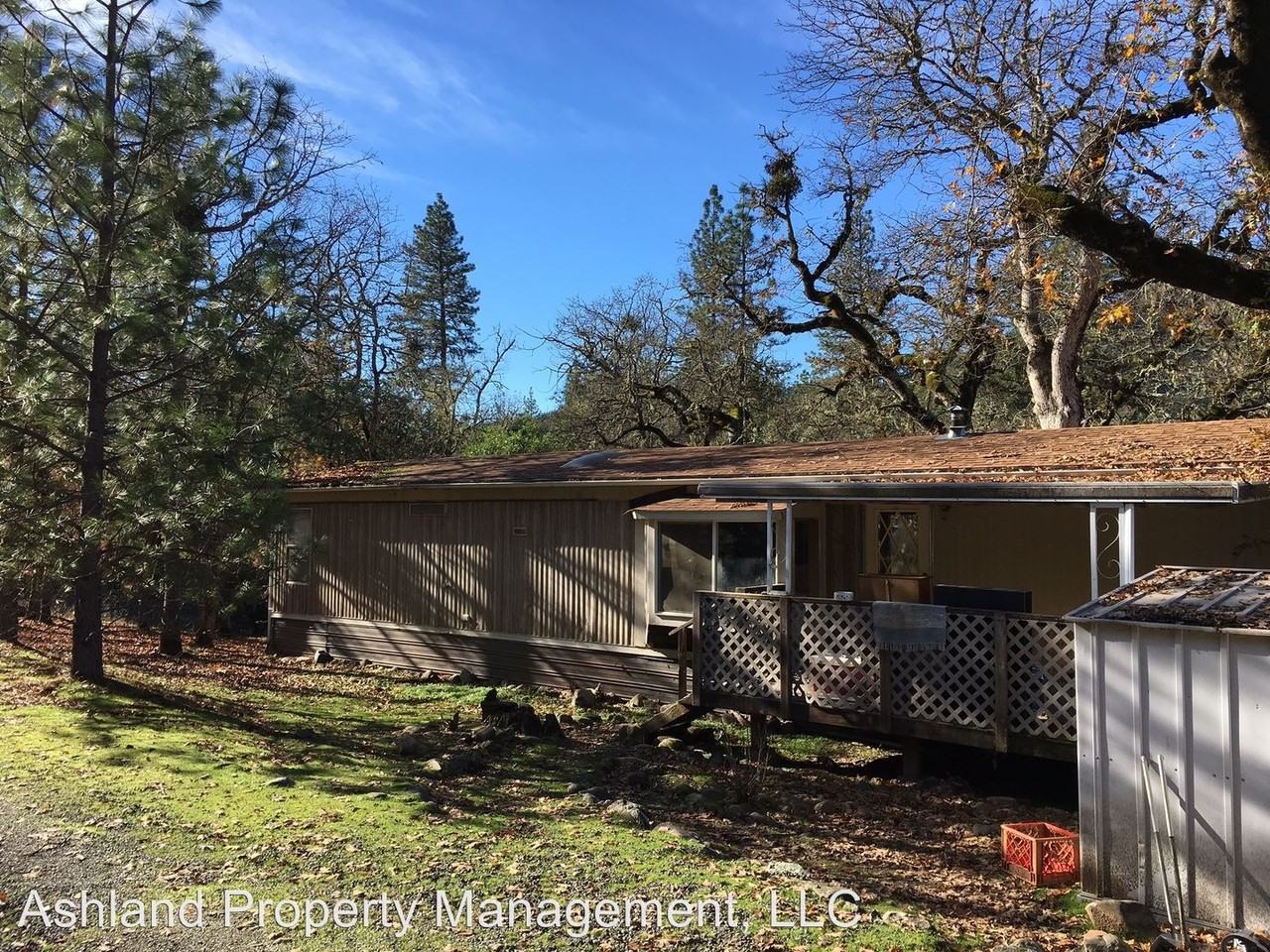 13851 Upper Applegate Rd - Photo 2 of 9